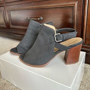 Naturalizer-Ryder-Black Size 7